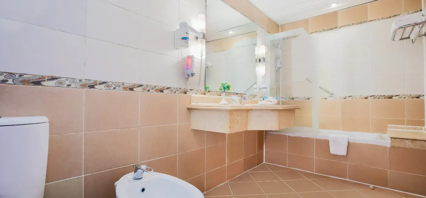 Bathroom - Royal Lagoons Resort & Aqua Park